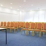 H+ & Ξενοδοχείο 4*