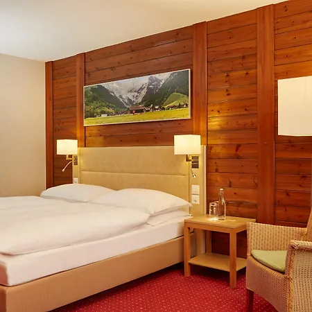 Regina Titlis, A Trademark Collection By Wyndham Hotel