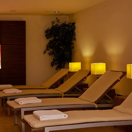Regina Titlis, A Trademark Collection By Wyndham Hotel